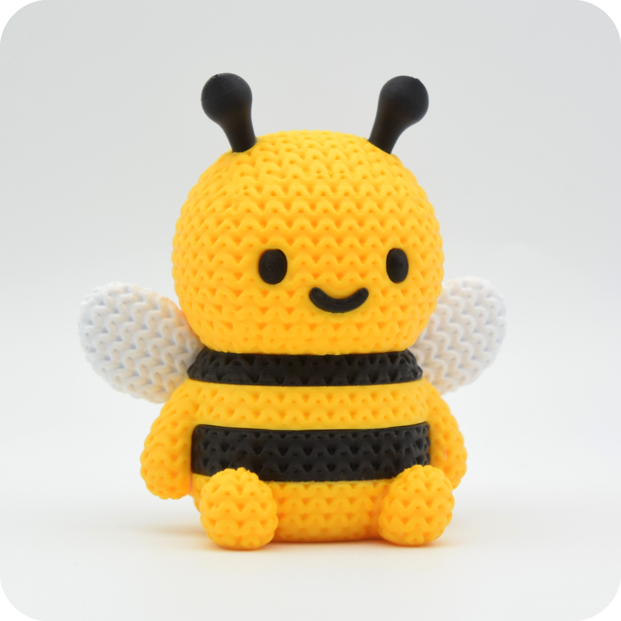 Knitted Bee